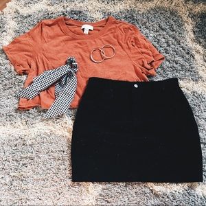 Mini skirt & Crop top (bundle!) 🎇